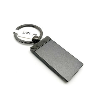 Porta-chaves de metal personalizável com acabamento preto e MOQ de 500