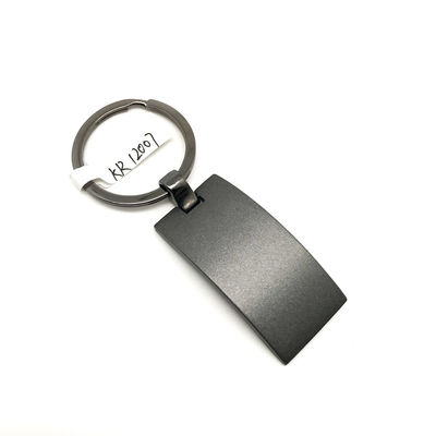 Logotipo de porta-chaves de metal personalizado para durabilidade e funcionalidade