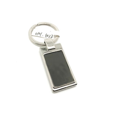 Porta-chaves de metal de prata com OEM/ODM disponível para nome