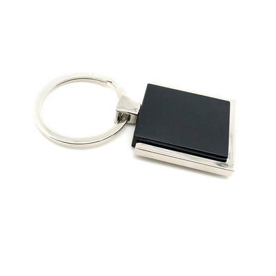 Porta-chaves de metal preto de prata disponível para compra online