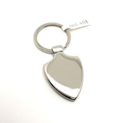 Porta-chaves de metal de prata disponível para entrega imediata