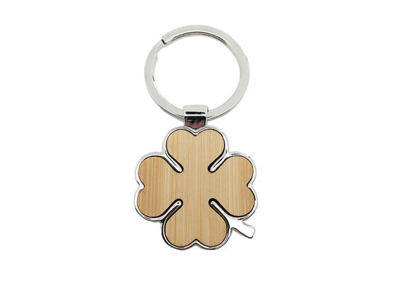 Bom preço Do metal bonito da corrente chave do metal do trevo de quatro folhas Keyring amigável de bambu de Eco on-line